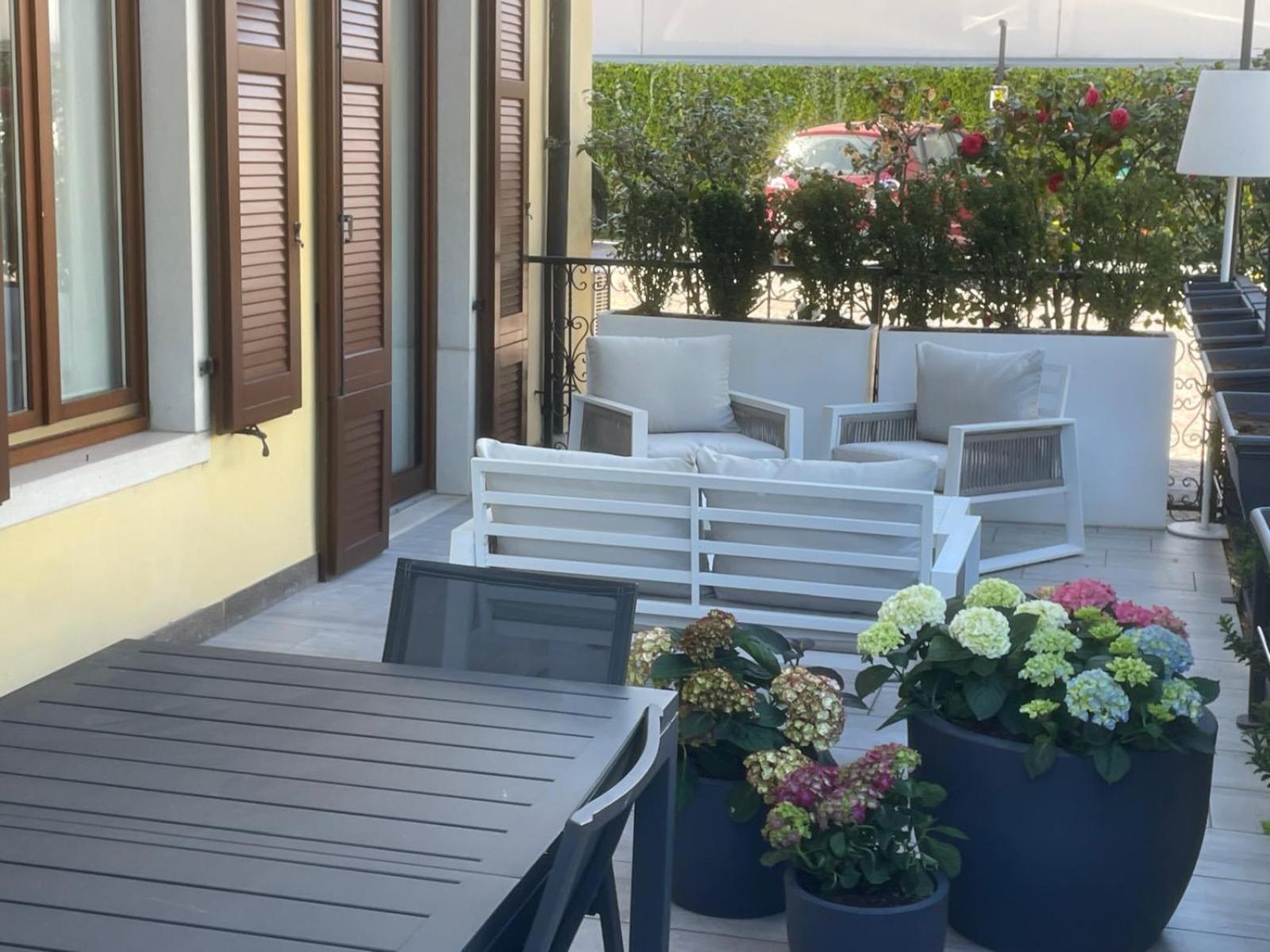 Residence Villa Degli Aranci Riva del Garda Eksteriør billede